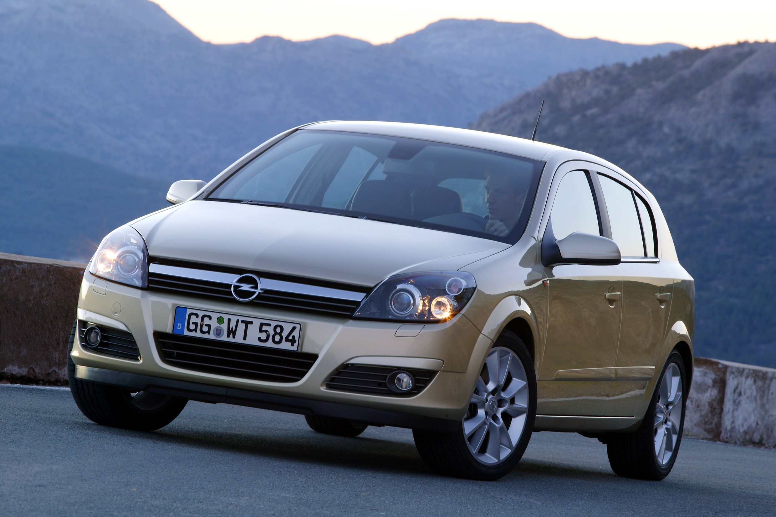 Opel Astra H 1 6 Benzina Pareri Chra turbo OPEL ASTRA H - ALFI TURBO, LA MARQUE REFERENCE